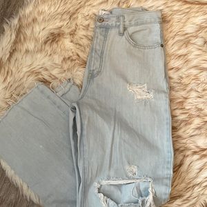 KanCan button fly 90’s ripped high waisted jeans